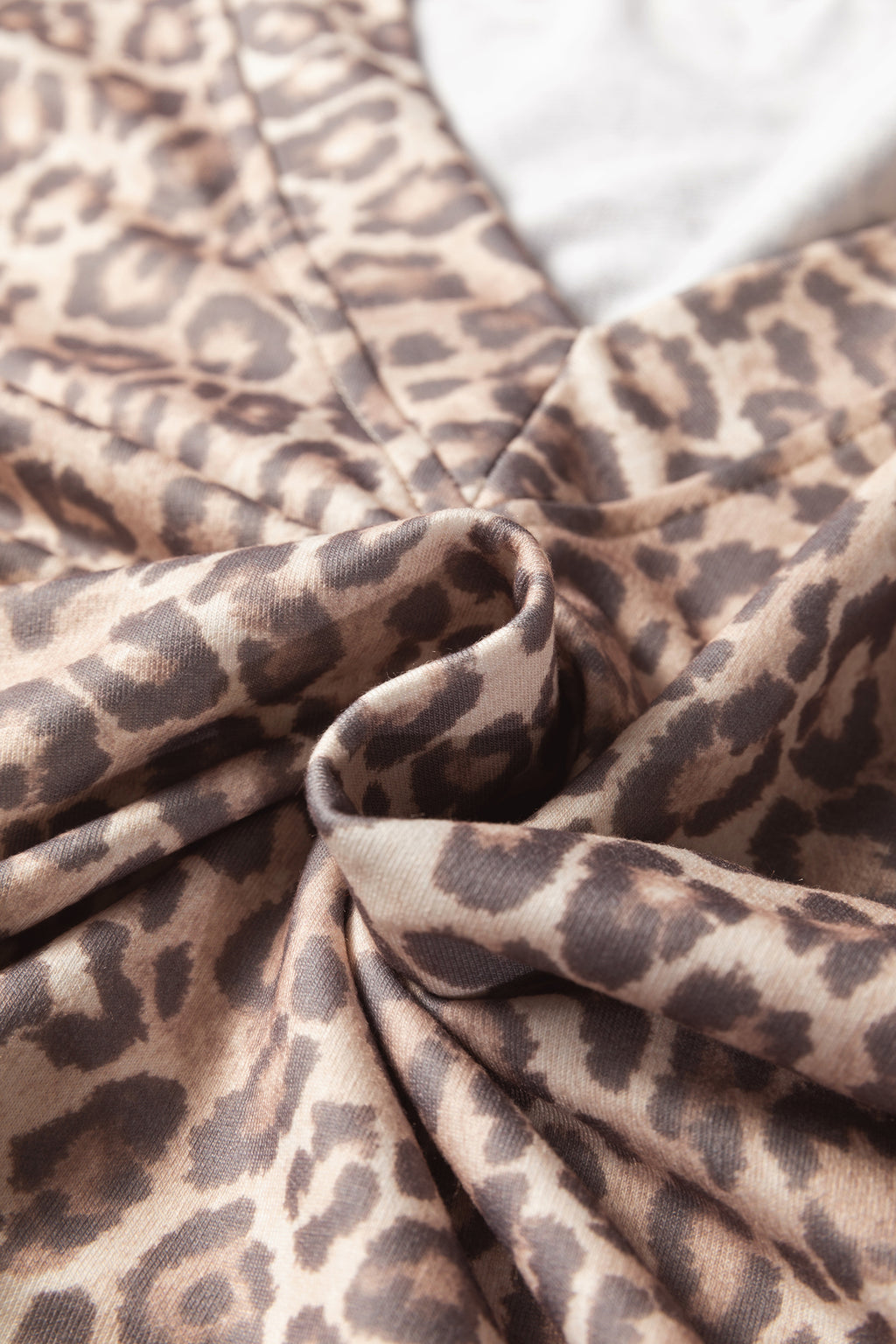 Women's Beige Leopard Print V-Neck Pullover & Mini Skirt Set Women's S-XL at LivelyLooks