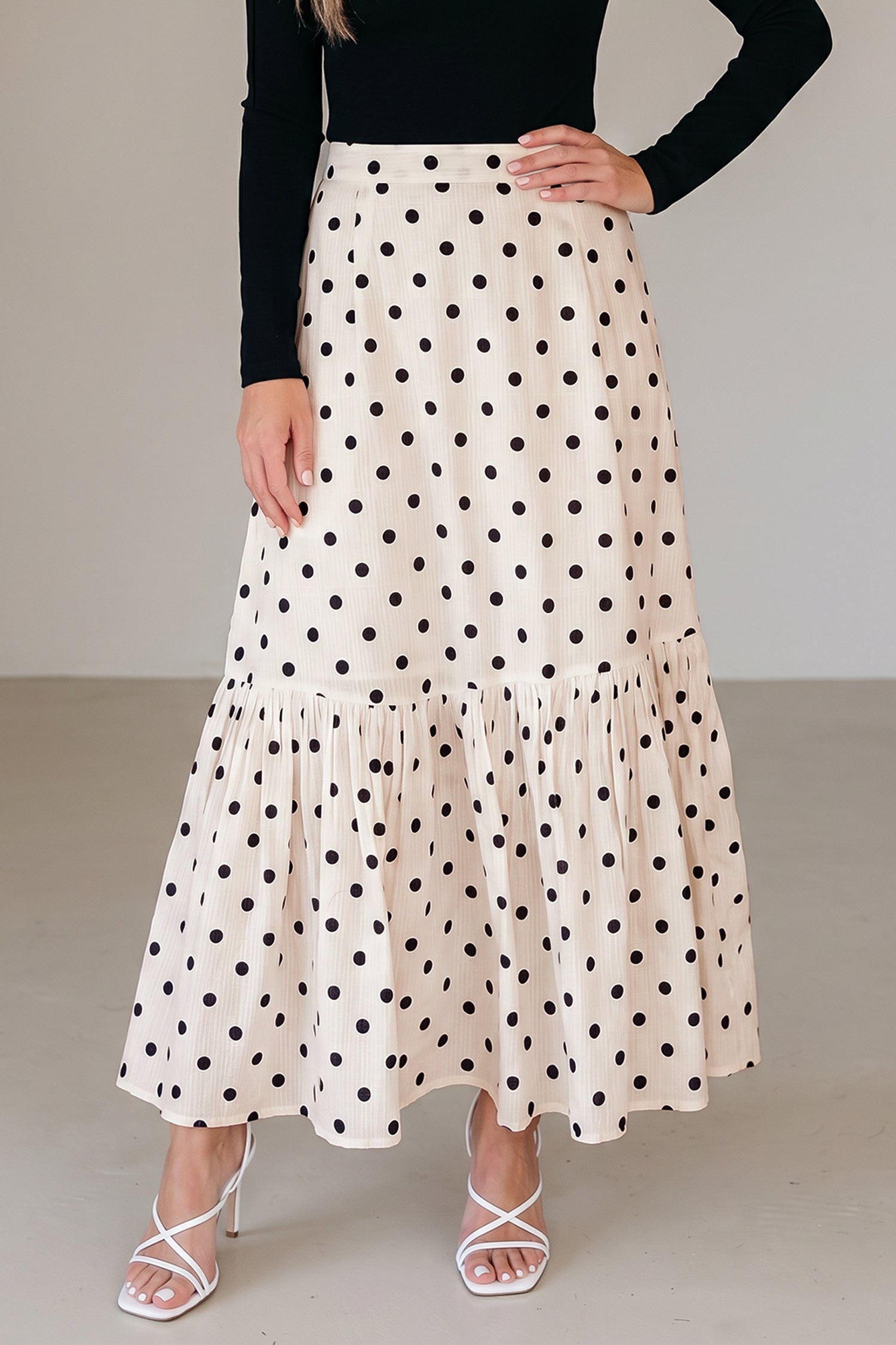 White Polka Dot Ruffle Split Hem Maxi Skirt with Pockets