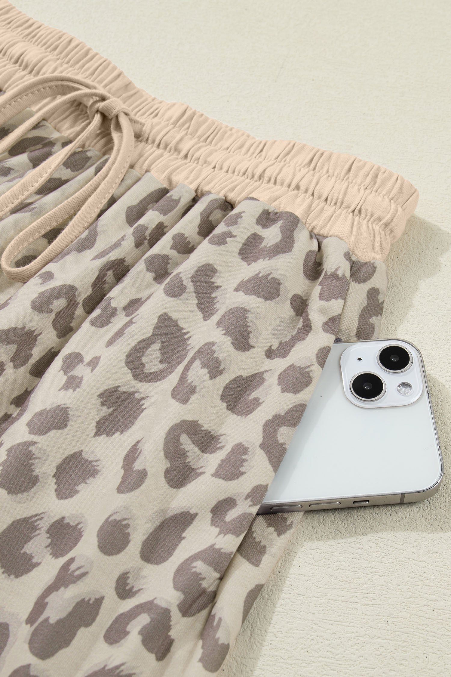 Leopard Print V-Neck Collar 2pcs Short Set | Rose, Khaki & Brown