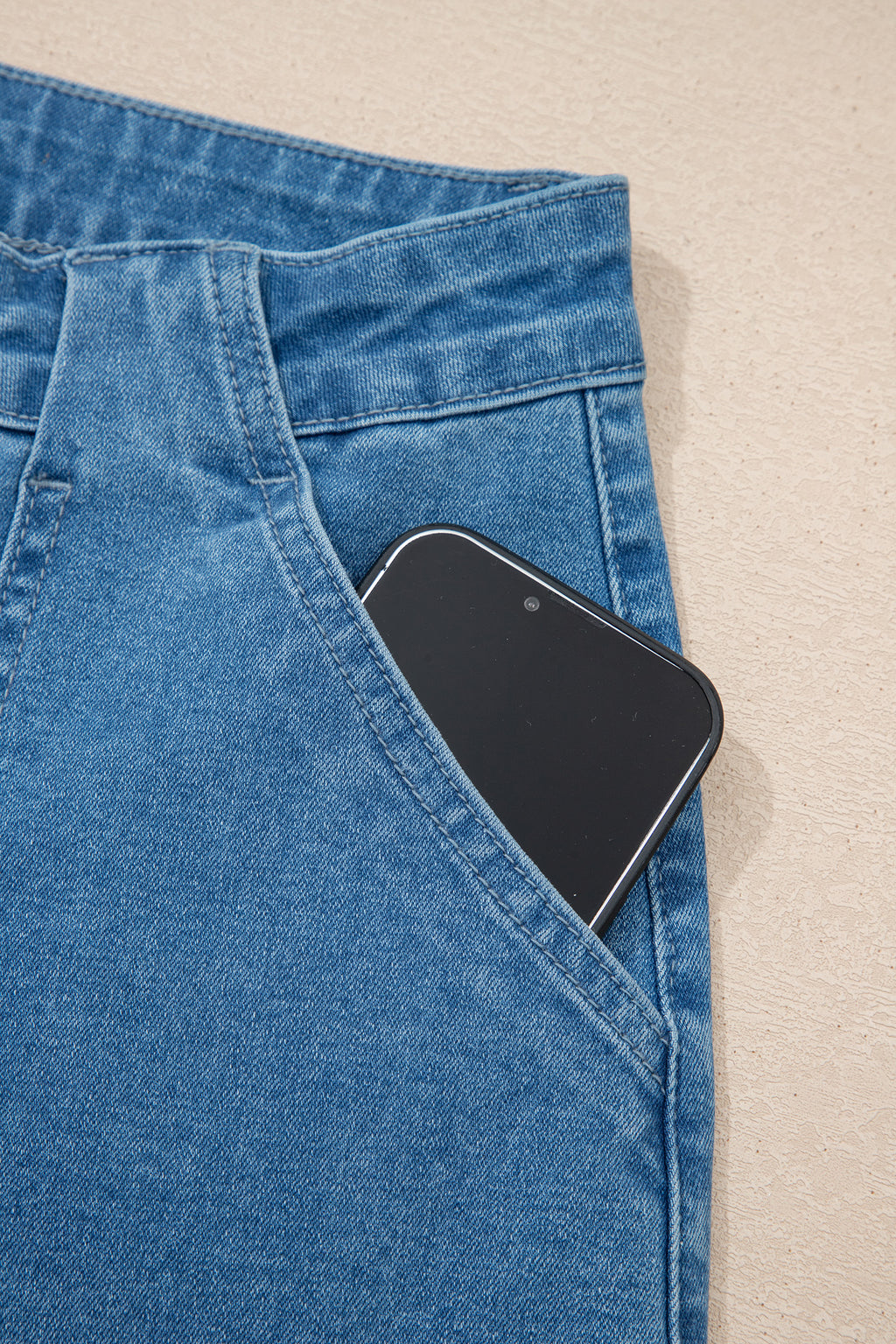 Women's Women's Retro Washed Loose Jeans Patch Pocket 2 Colours Sizes 4-16 at LivelyLooks