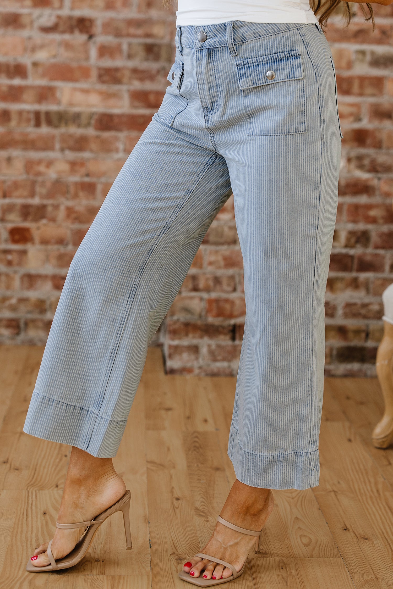 Women's Women's Stripe Wide Leg Jeans Button Flap Pocket Cuffed Hem Sizes 4-16 at LivelyLooks