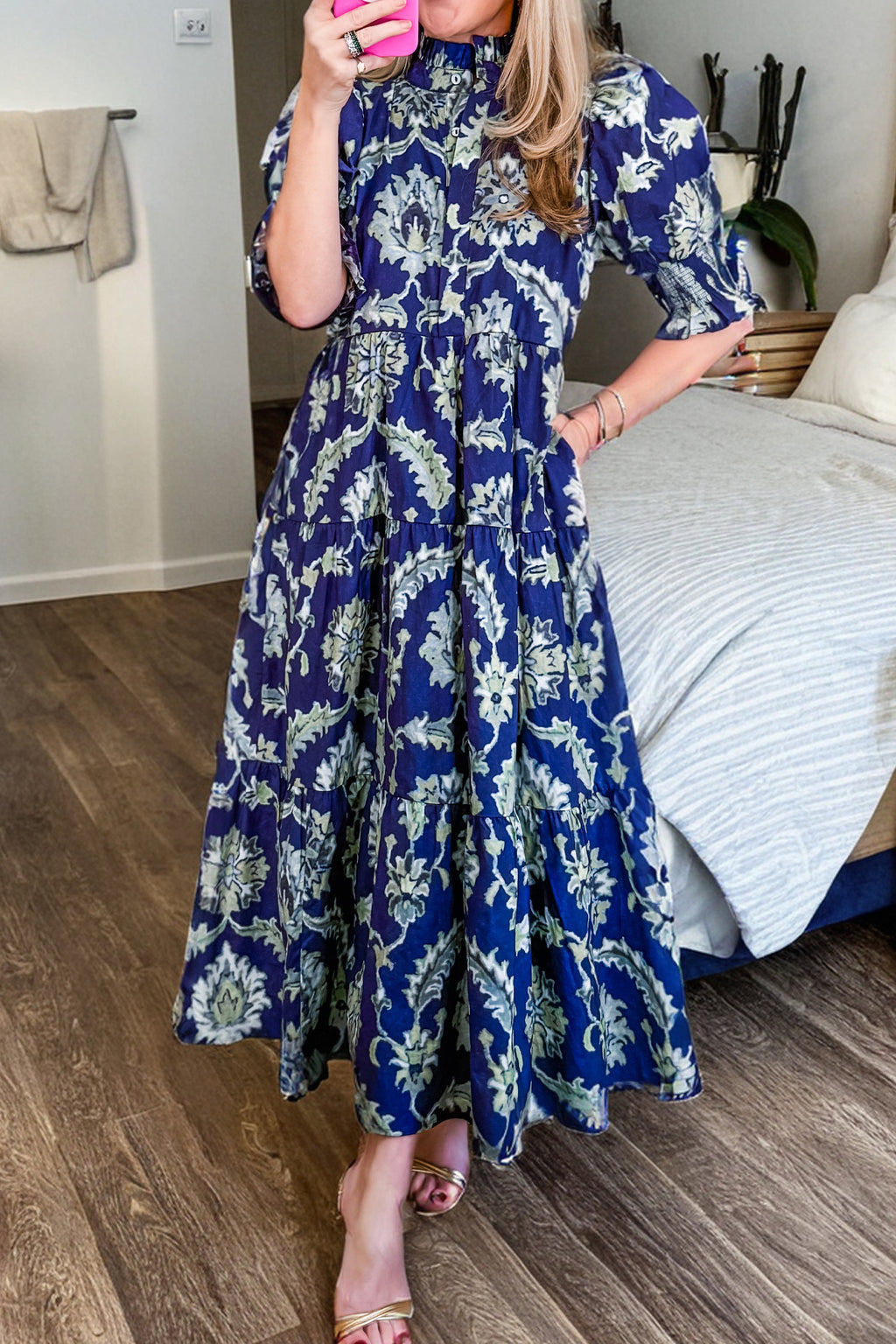 Women's Blue Wild Floral Print Frilled Collar Puff Sleeve Midi Dress at LivelyLooks