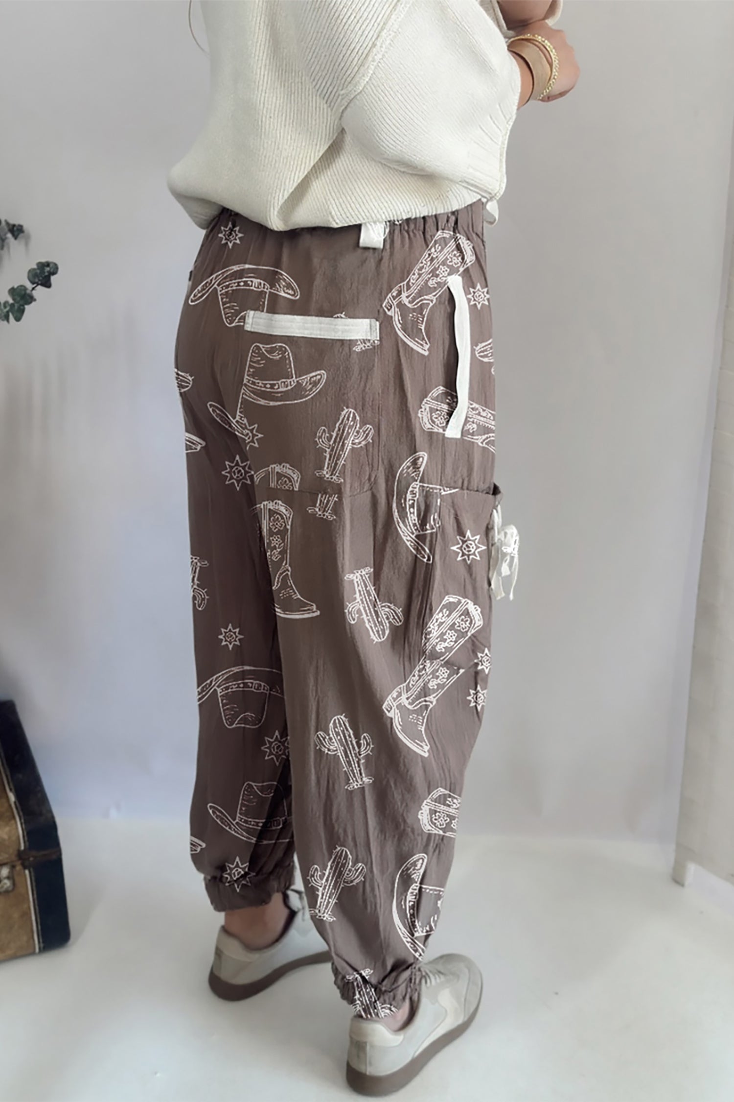 Khaki Western Cactus Cowgirl Print Vintage Drawstring Jogger Pants