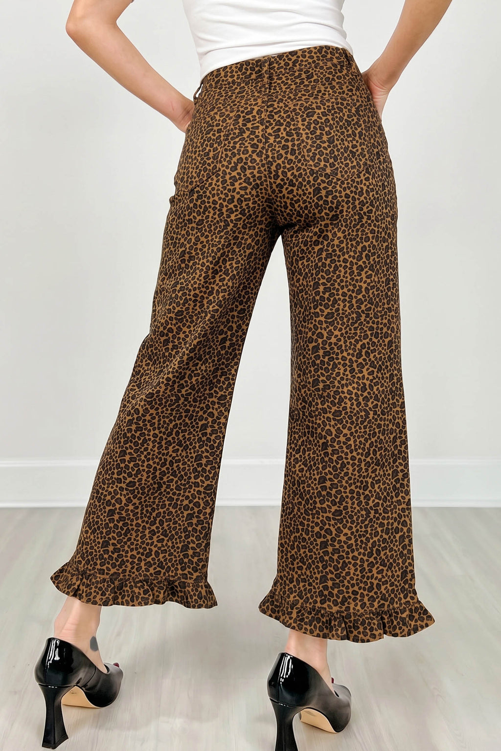 Brown Leopard Print Ruffled Hem Shift Jeans | UK 8–18