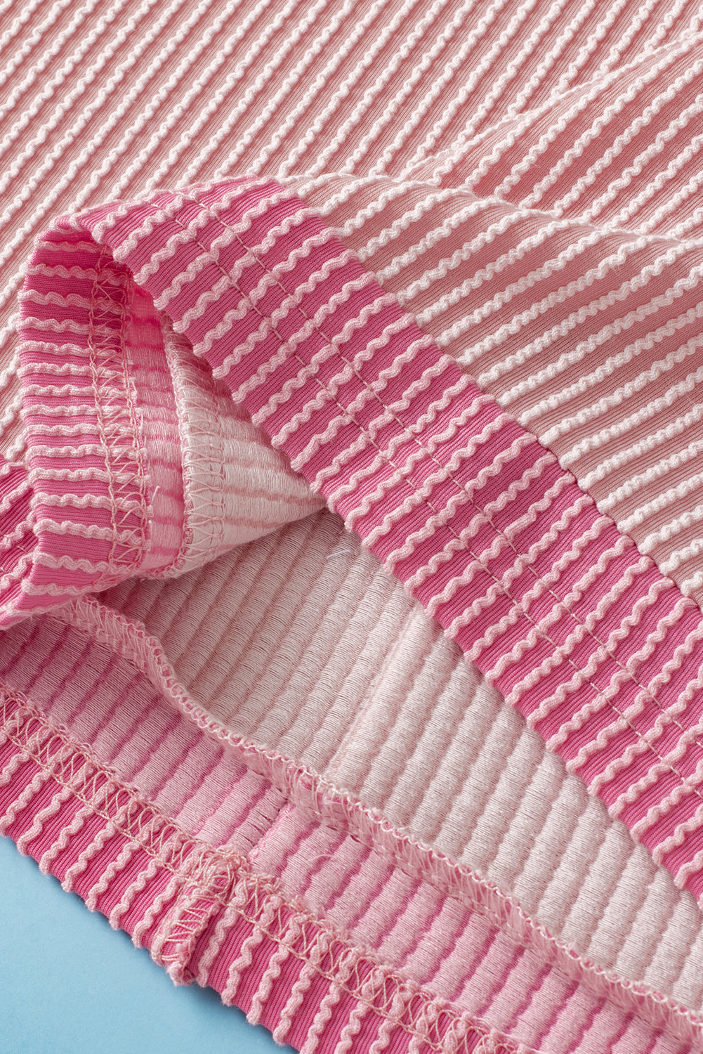 Light Pink Textured Contrast Trim Round Neck T-Shirt